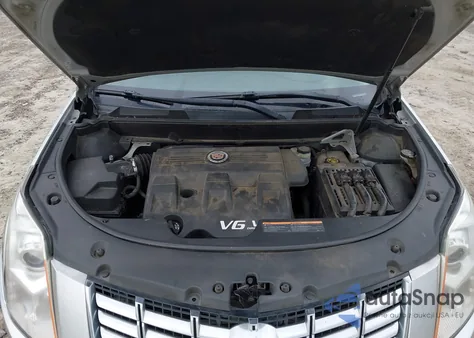 2015 Cadillac Srx Luxury Collection z USA, uszkodzony, nr VIN 3GYFNBE3XFS531339